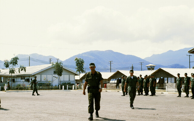 Change of command, feb 69