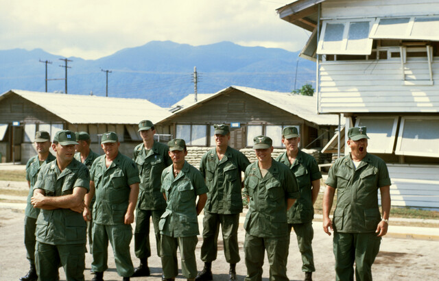 Change of command, feb 69